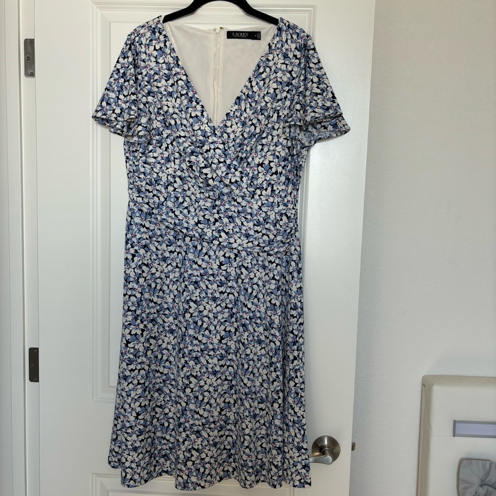 Ralph Lauren Blue/White/Pink Floral Print Flutter Sleeve Jersey Dress size 12